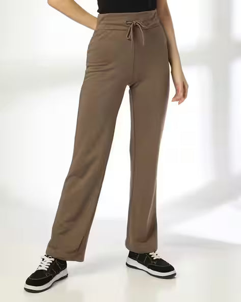 Women Regular Fit Flat-Front Trousers