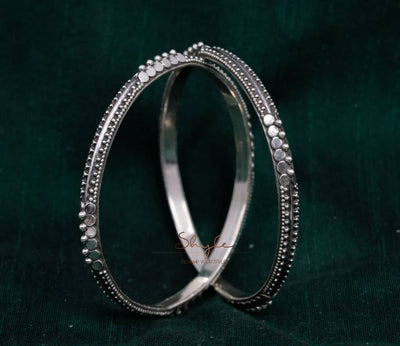 925 Sterling Silver Anvaya Embossed Daana Intricate Bangles